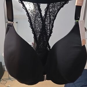 Lightly Lined Tshirt Black Lace Detail Bra